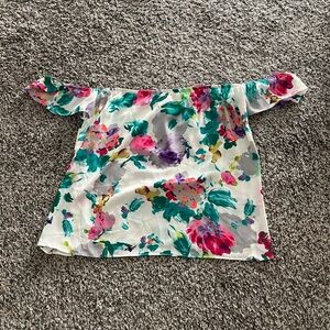 Off or on the shoulder floral top